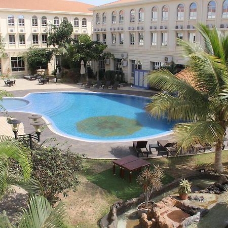 Hotel Victoria Garden Camama Luaran gambar