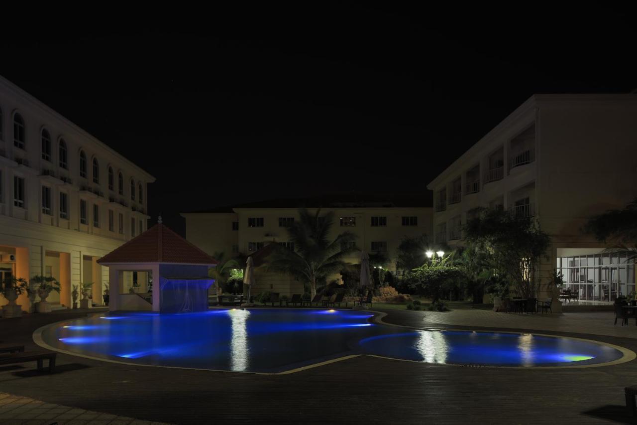 Hotel Victoria Garden Camama Luaran gambar