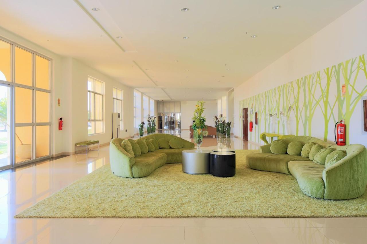 Hotel Victoria Garden Camama Luaran gambar