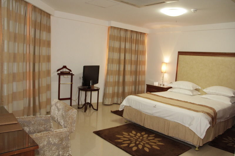 Hotel Victoria Garden Camama Luaran gambar